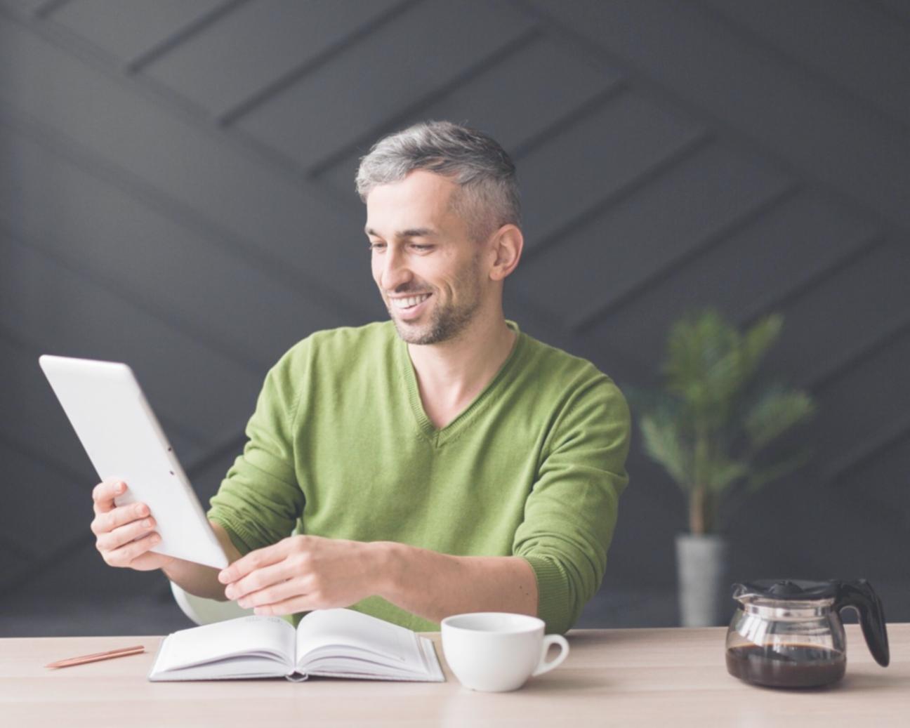 Analysing digital business metrics and growth patterns